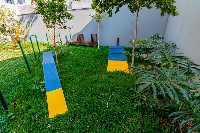 Moema | Varanda e coworking próximo ao metrô