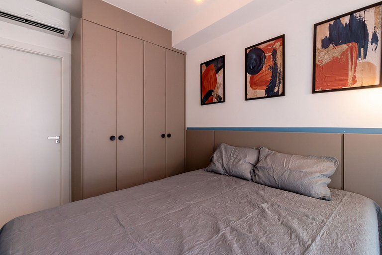 Studio in Itaim with rooftop access, close to Ibirapuera Par