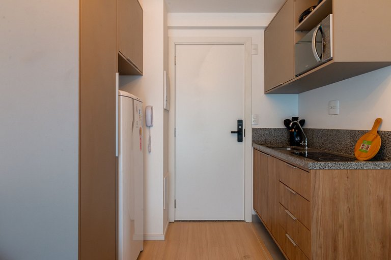 Studio in Itaim with rooftop access, close to Ibirapuera Par