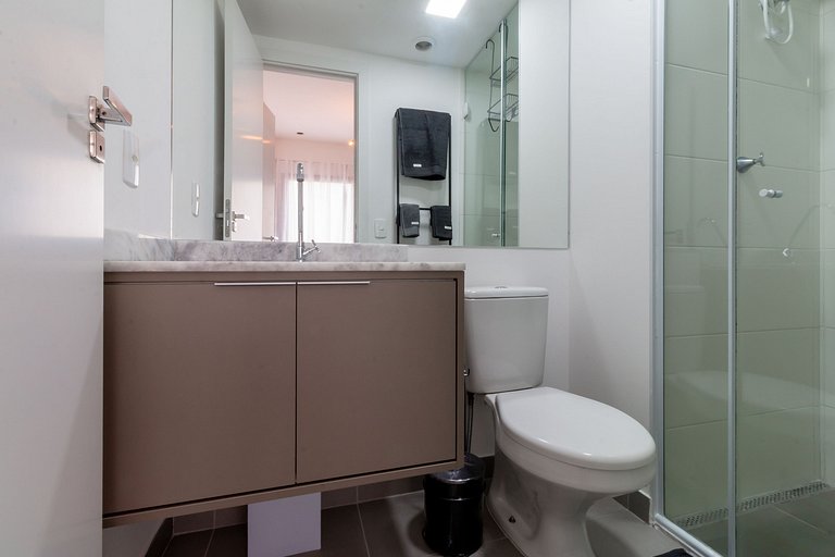 Studio in Itaim with rooftop access, close to Ibirapuera Par