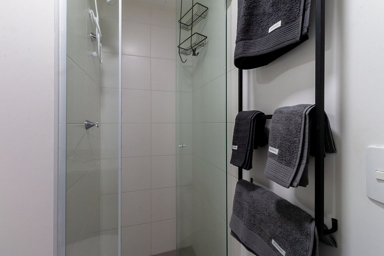 Studio in Itaim with rooftop access, close to Ibirapuera Par