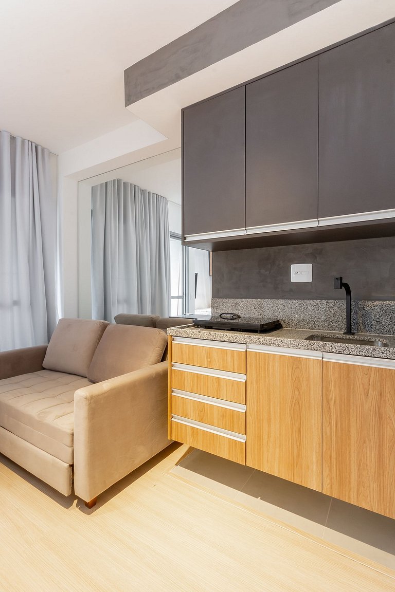 Complete studio next to Faria Lima