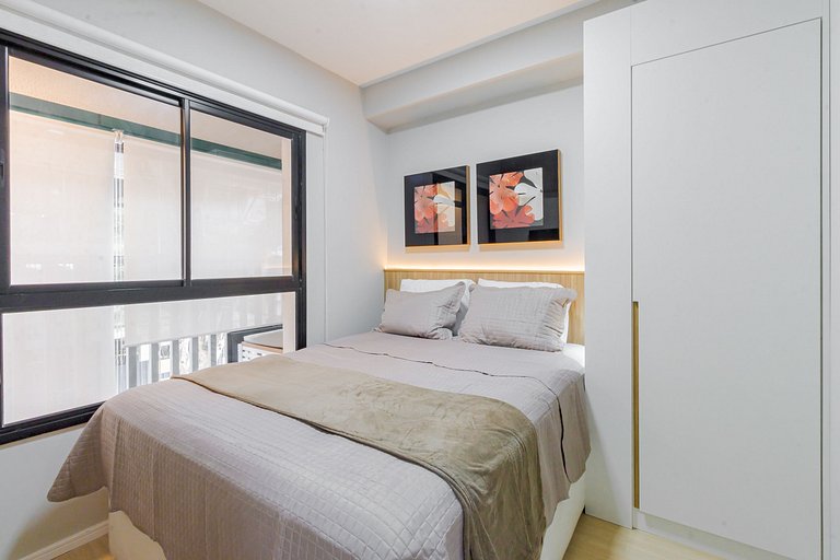 Perto do Allianz e da estação Sumaré do metrô