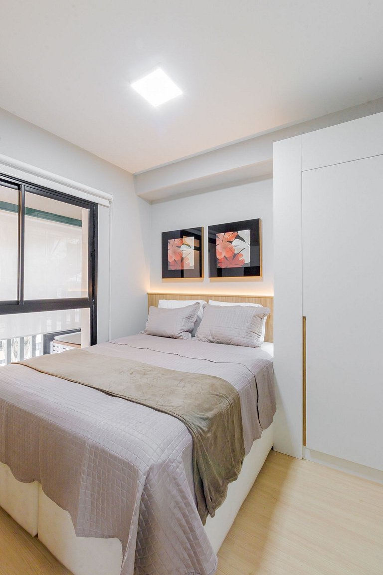 Cerca de Allianz y de la estación Sumaré del metro