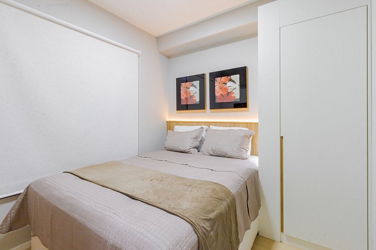 Near Allianz and Sumaré Metro station