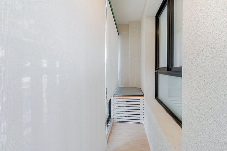 Perto do Allianz e da estação Sumaré do metrô