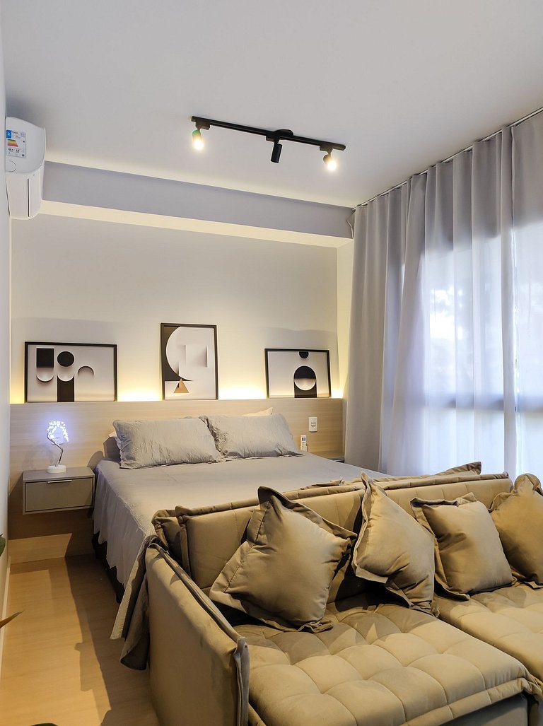 Studio near the metro and Allianz Park