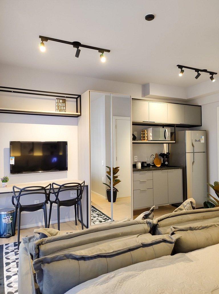 Estudio junto al metro y próximo al Allianz Parque