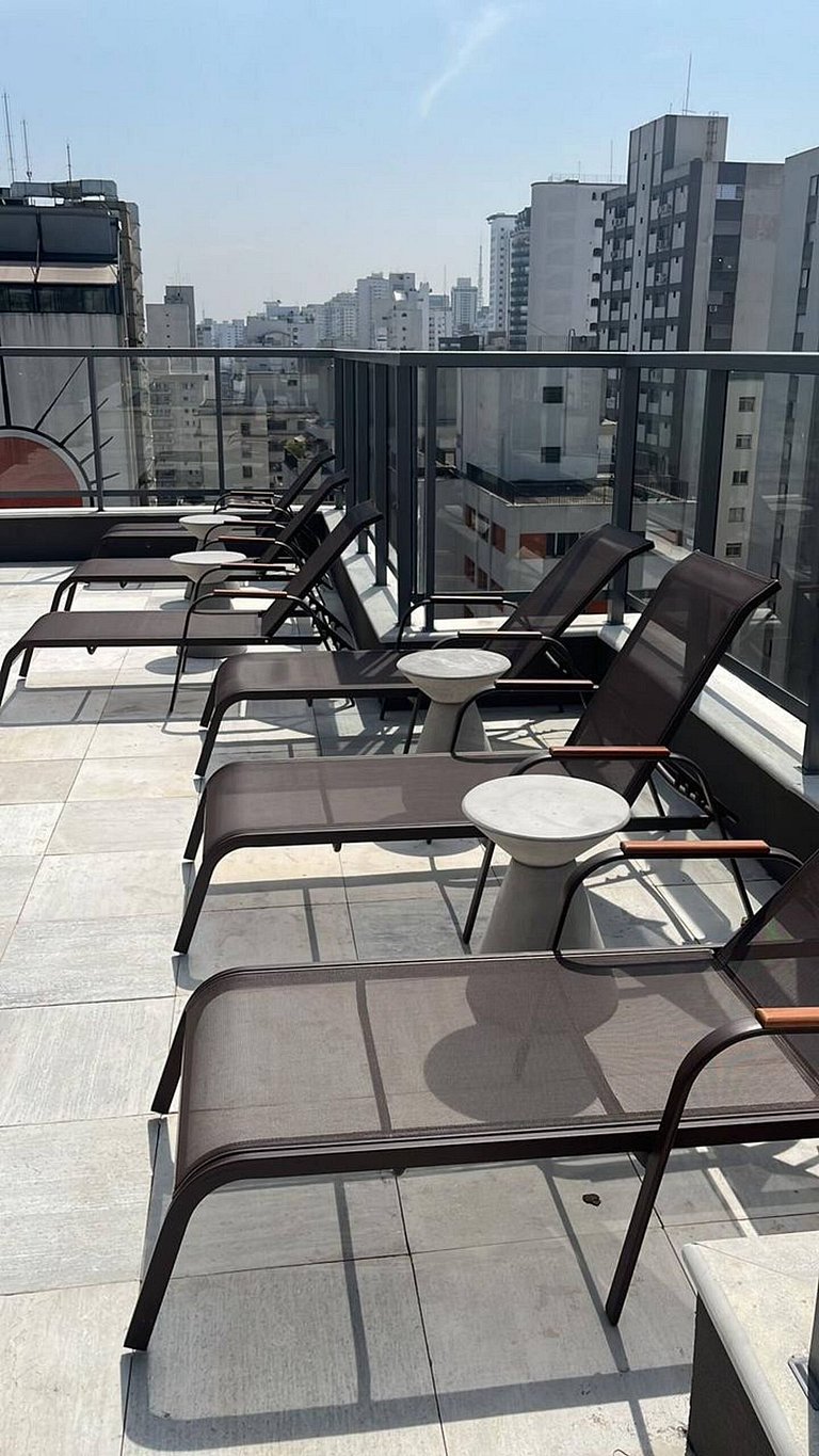 Dormitorio y plaza de estacionamiento en Jardins