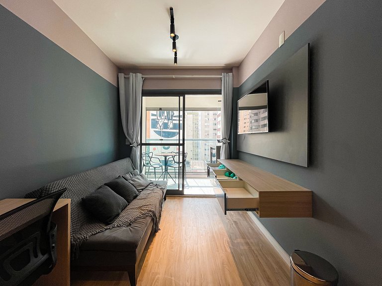 Bedroom and parking available in Jardins