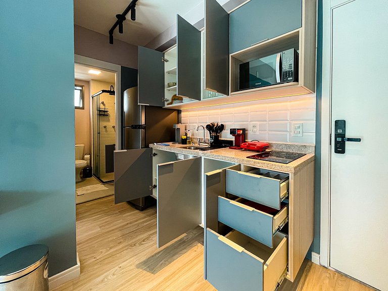 Bedroom and parking available in Jardins