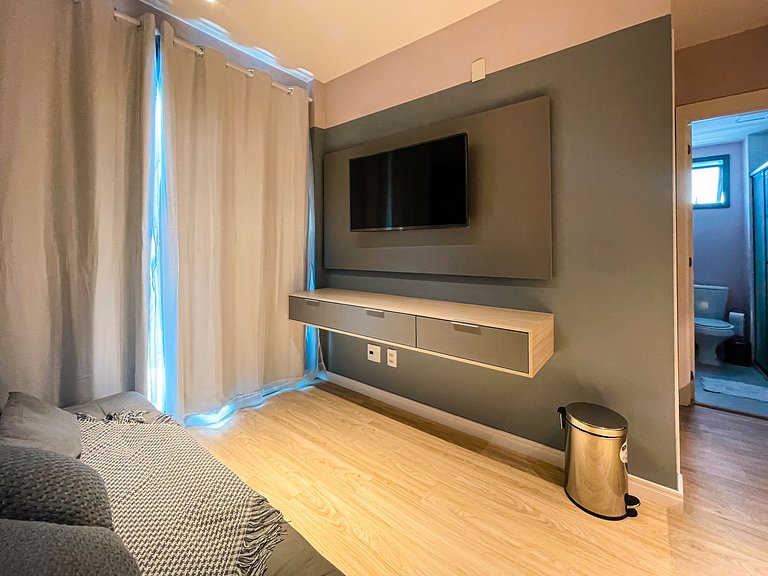 Bedroom and parking available in Jardins