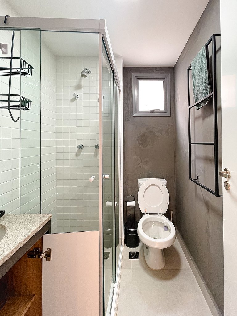 Featuring a swimming pool and garage in Jardim Paulistas