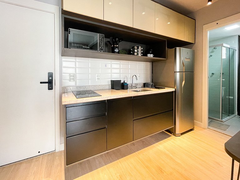 Con piscina y cochera en Jardim Paulista