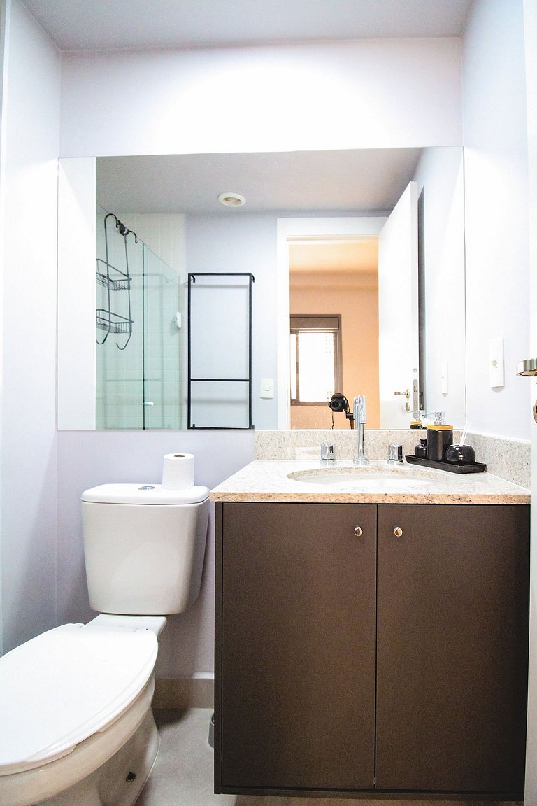 Garage and pool in Jardins Paulistas