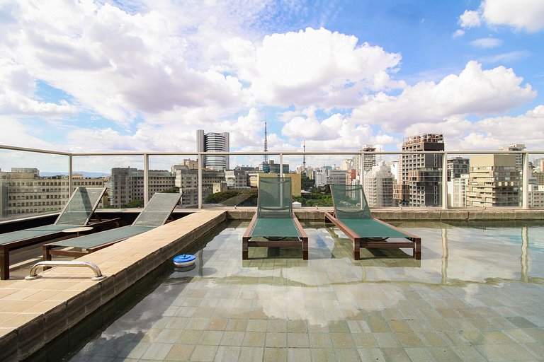 15th floor Pool and rooftop in Jardins and Rebouças