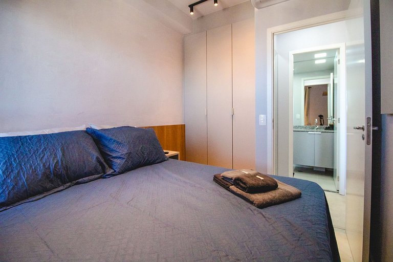 Hermoso estudio cerca del metro y del Parque Ibirapuera