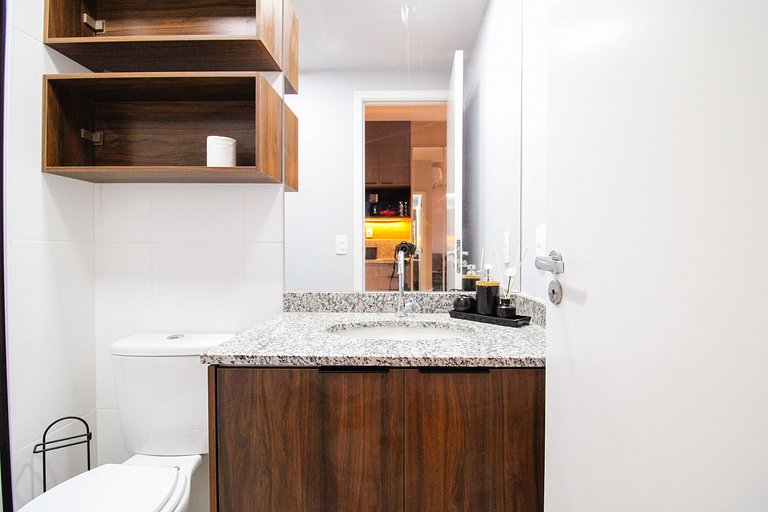 Hermoso estudio cerca del metro y del Parque Ibirapuera