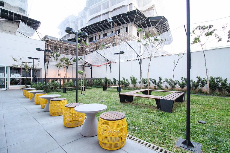 Hermoso estudio cerca del metro y del Parque Ibirapuera