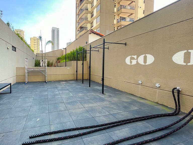 Cerca de Allianz y de la estación Sumaré del metro