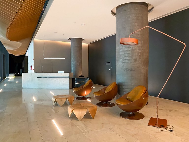 Studio em condomínio de alto padrão com vaga de garagem disp