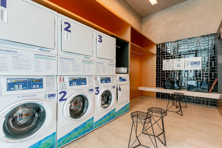 Estudio situado en un condominio exclusivo que incluye estac