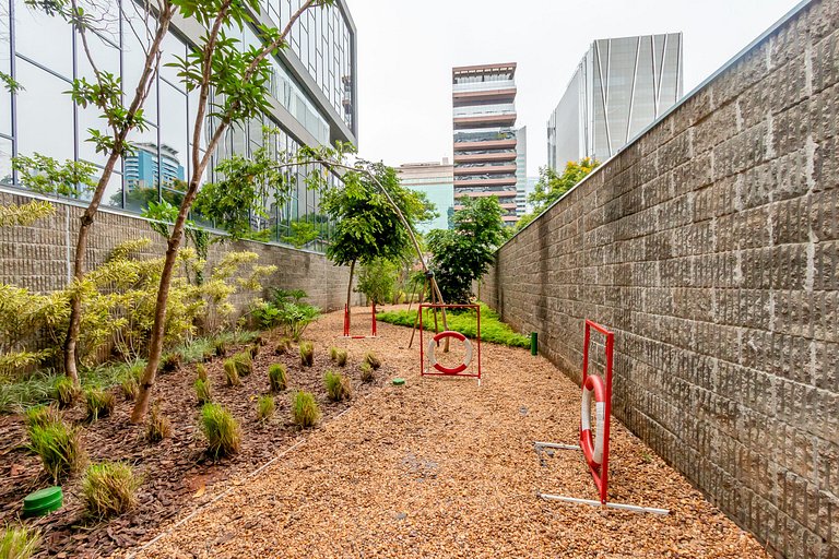 Studio em condomínio de luxo com estacionamento