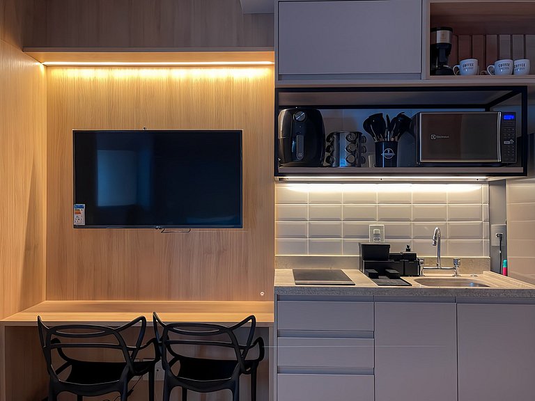 Encantador, cerca de la Avenida Paulista y con piscina.