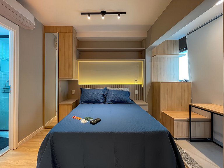 Charming apartment near Paulista Avenue with a swimming pool