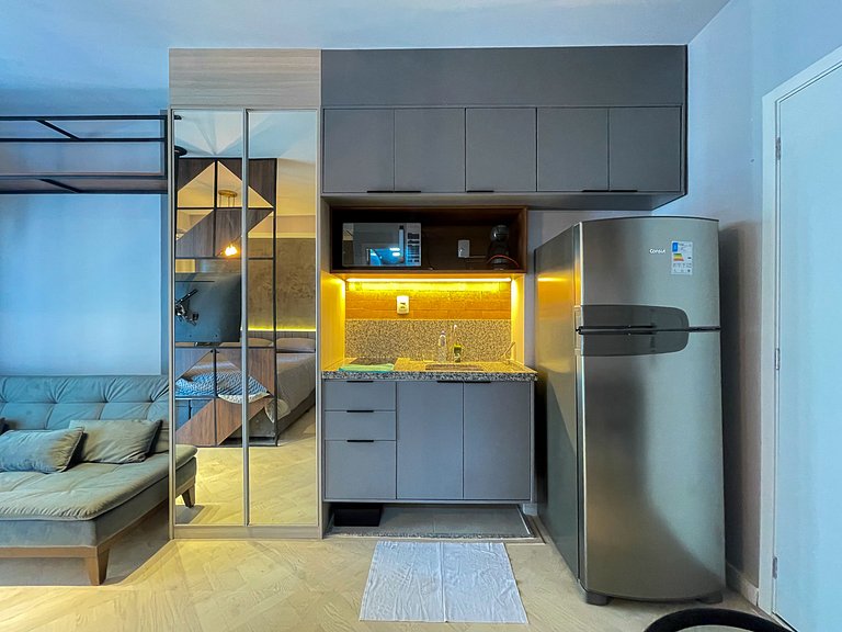 Hermoso estudio ubicado junto al metro y cerca del Parque Ib