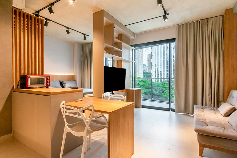 Estudio situado en un condominio exclusivo que incluye estac