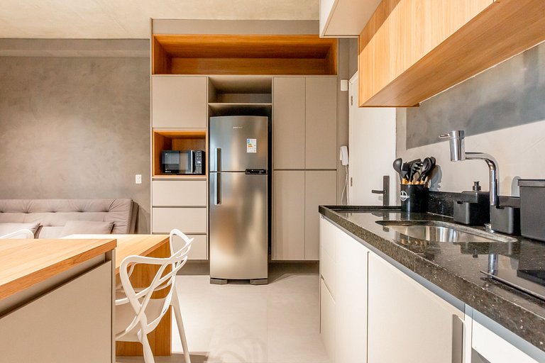 Estudio situado en un condominio exclusivo que incluye estac