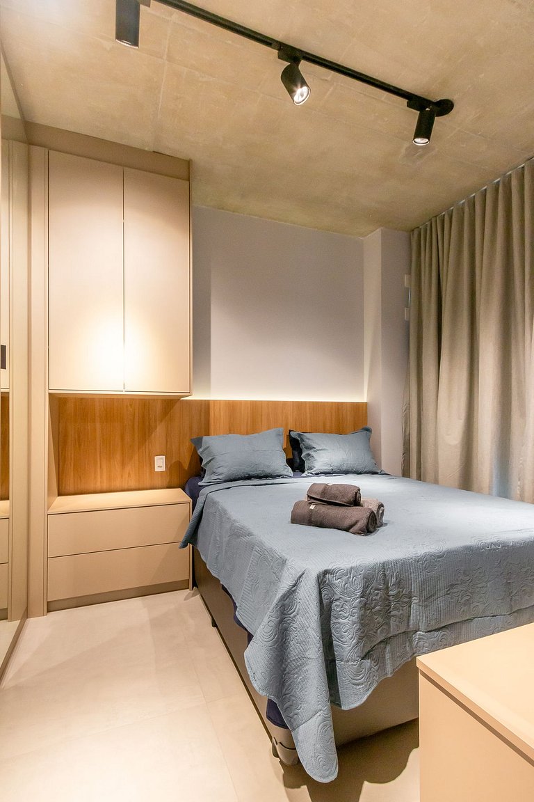 Estudio situado en un condominio exclusivo que incluye estac