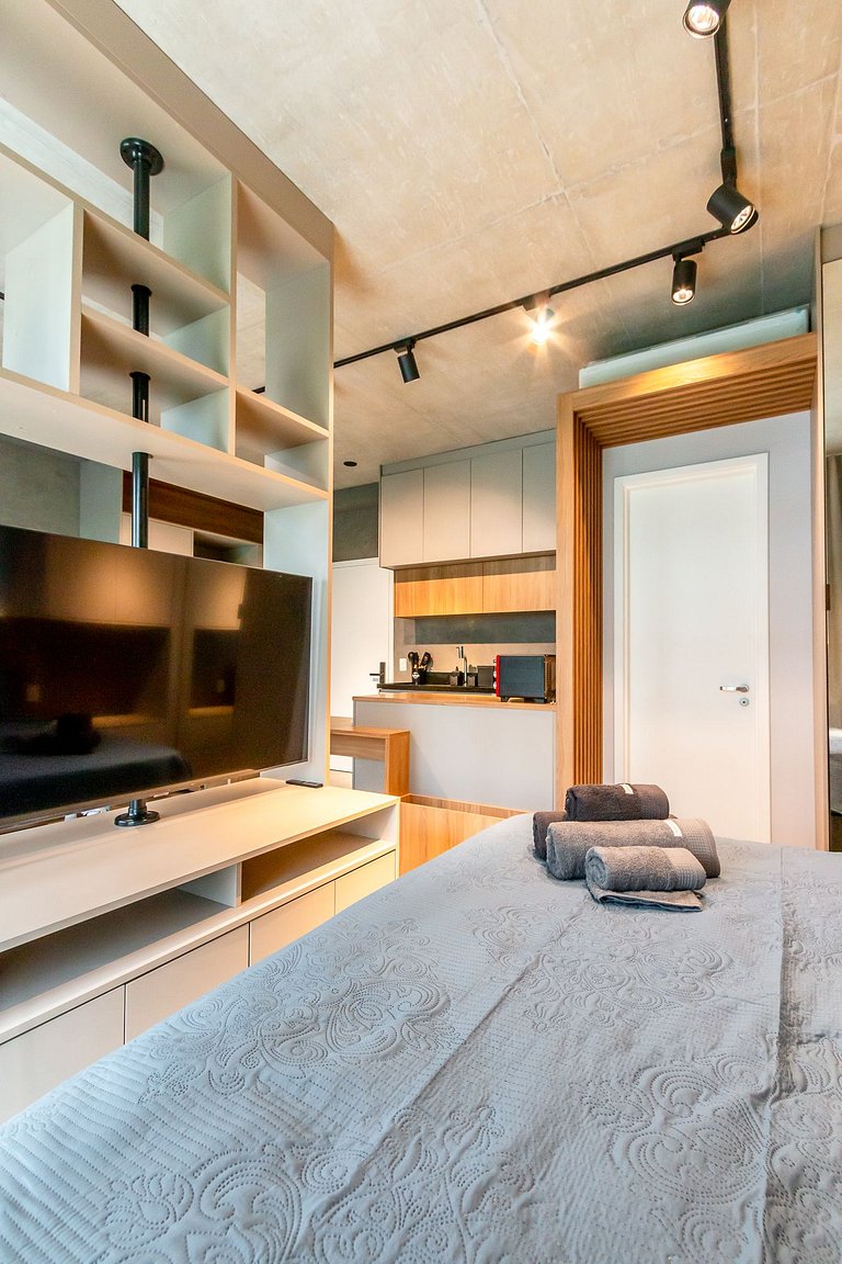 Estudio situado en un condominio exclusivo que incluye estac