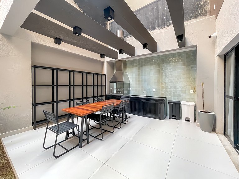 Apartamento NOVO com piscina, metro Higienópolis