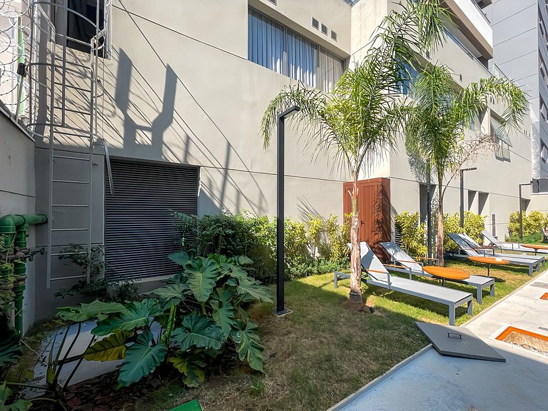 Studio Ideal p/ 2 com Varanda Charmosa