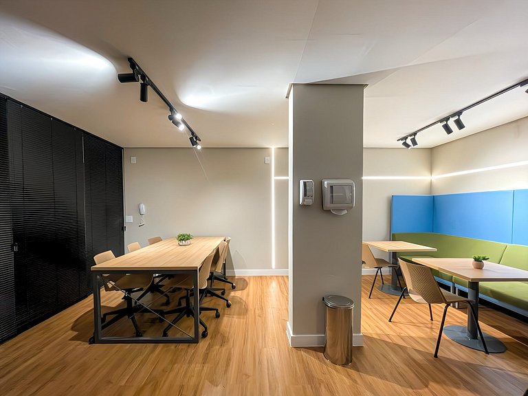 Handy Paraíso condominio con piscina junto a Ibirapuera