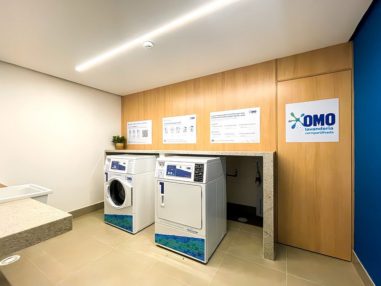 Studio ideal para duas pessoas com varanda charmosa