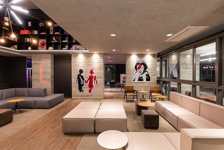 Hermoso estudio con espacio para oficina en casa en Oscar Fr