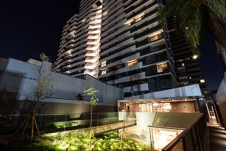 Hermoso estudio con espacio para oficina en casa en Oscar Fr