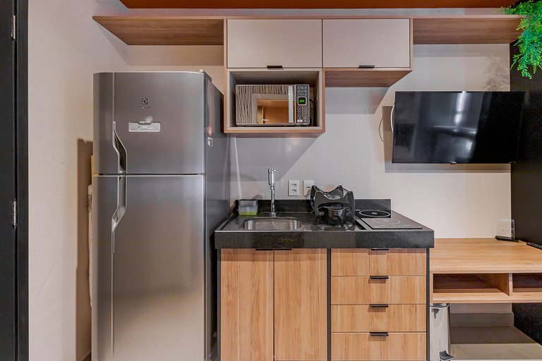 Beautiful studio apartment with home office near Oscar Freir