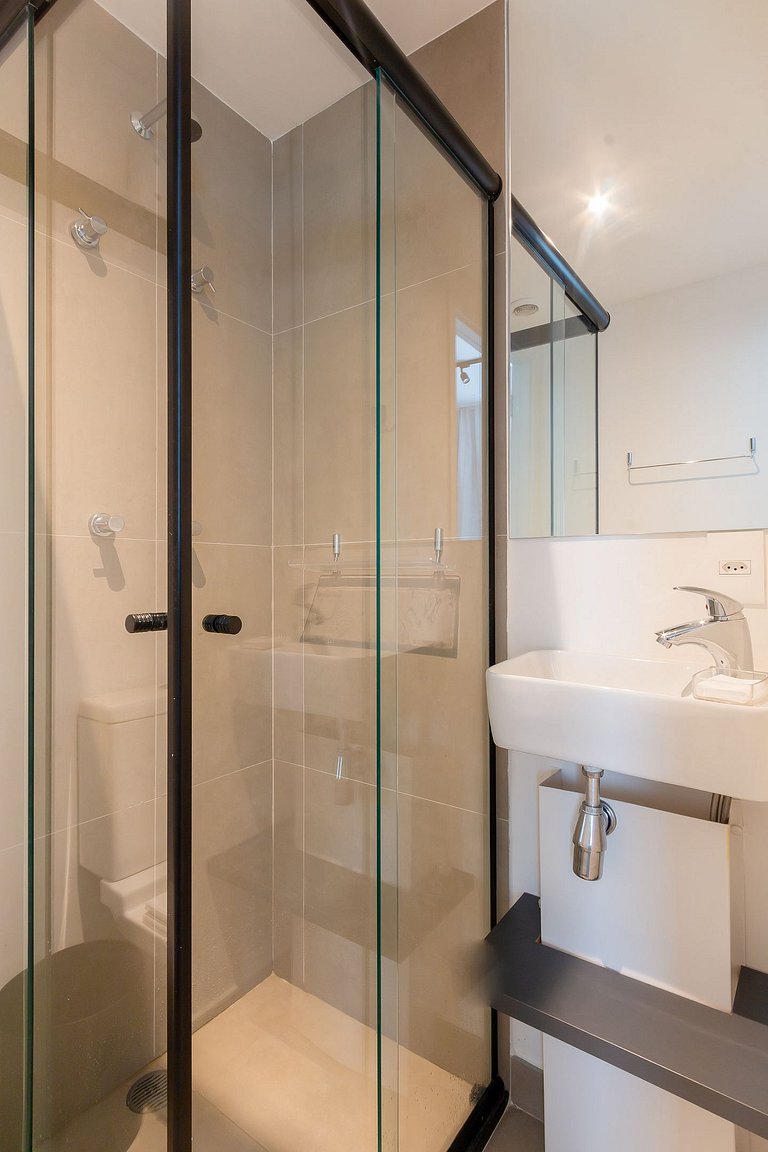 Lindo estúdio com espaço para home office