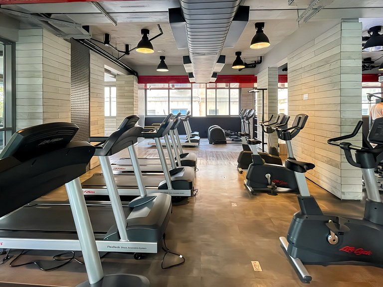 Beautiful studio with home office on Oscar Freire