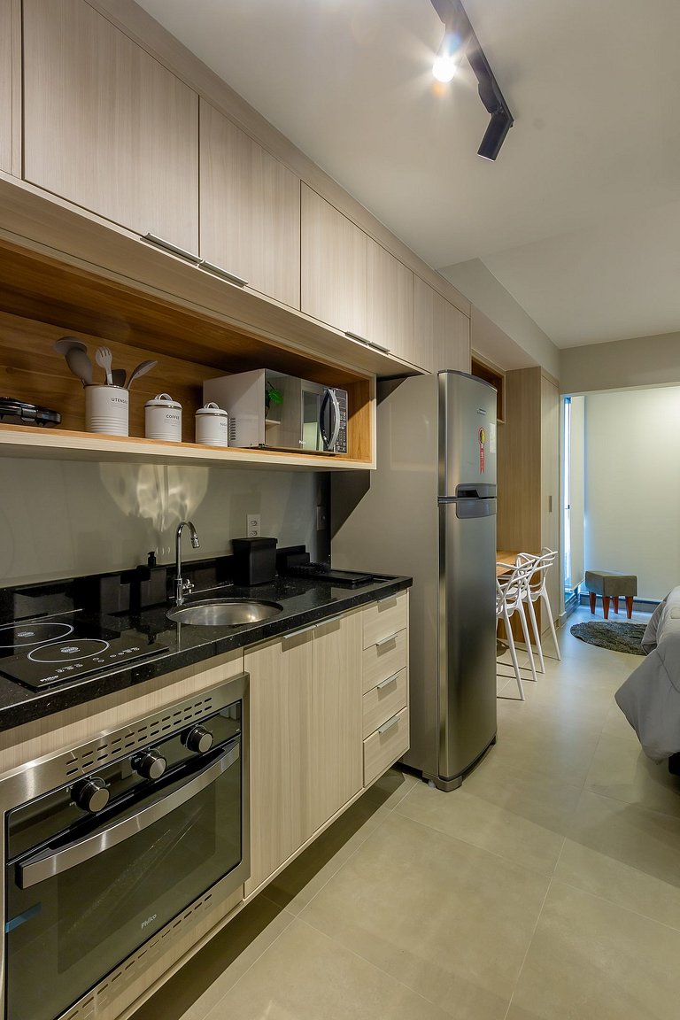 Estacionamento pago ao lado e próximo à Avenida Paulista