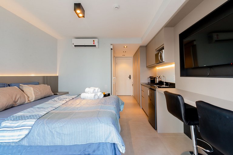 Charming Studio with parking next door