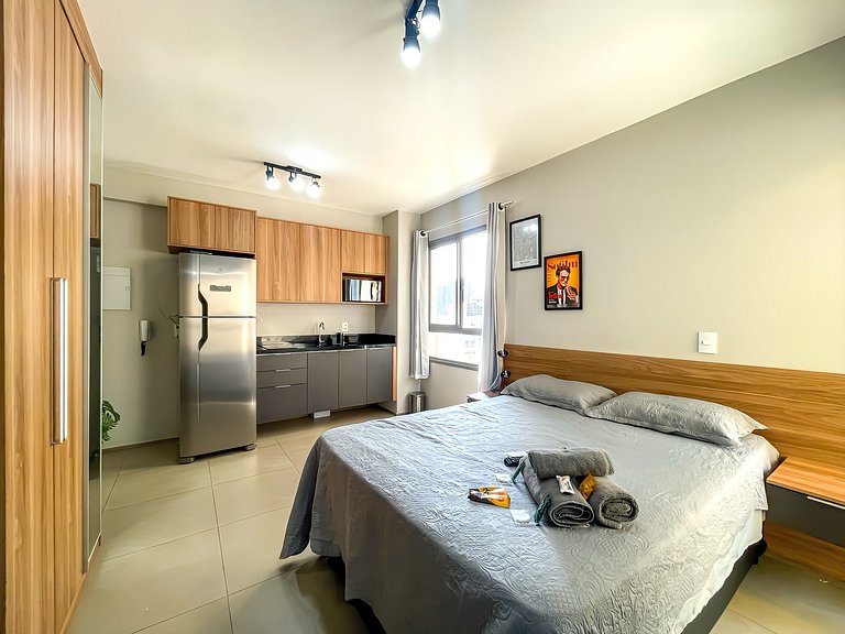 Experience comfort with a swimming pool and sauna in São Pau