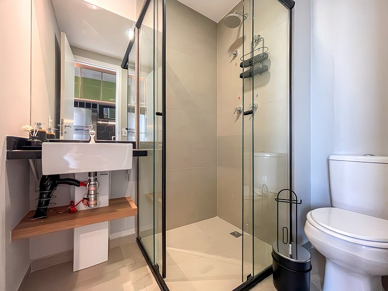 Piscina y terraza en Paraíso, con estacionamiento disponible