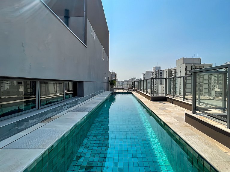 Estudio con piscina y garaje, junto a la Avenida Paulista