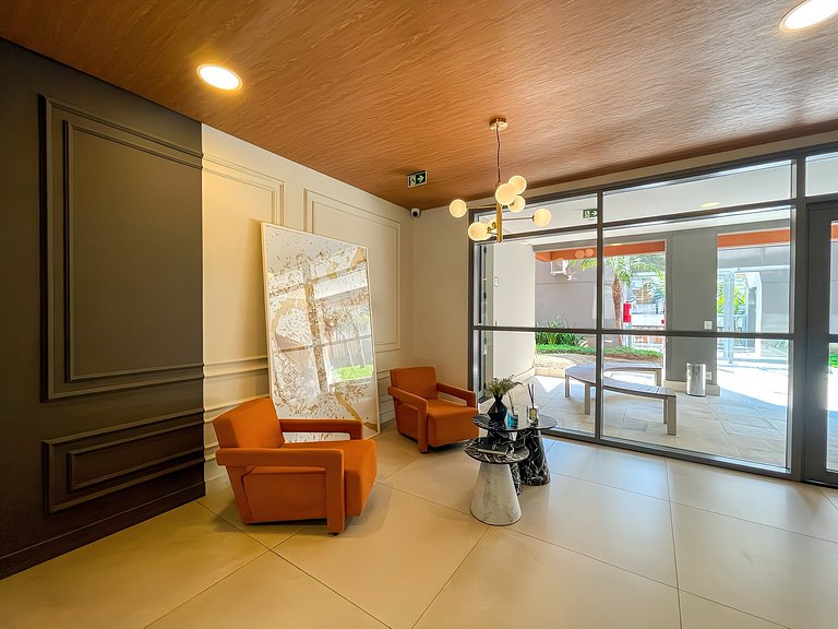Garage and swimming pool in Jardins Paulistas