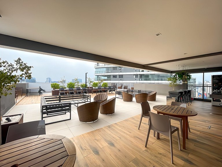 Estudio en Itaim con terraza en la azotea, a pocos minutos d